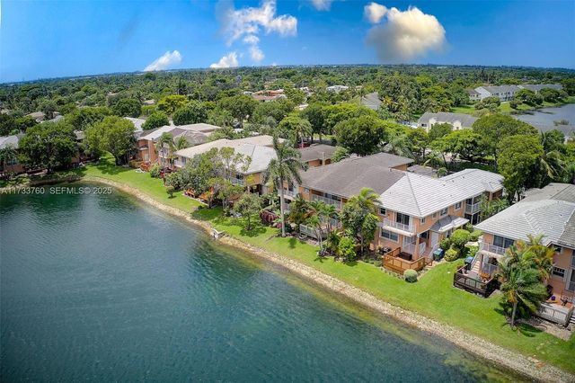 3275 NW 44th Street 3, Oakland Park, FL 33309