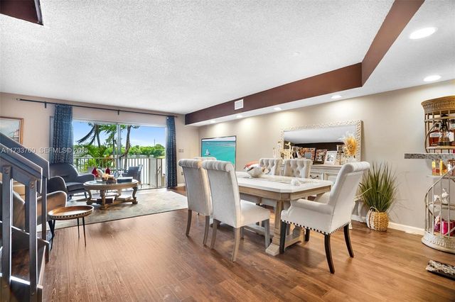 3275 NW 44th Street 3, Oakland Park, FL 33309