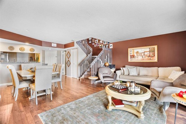 3275 NW 44th Street 3, Oakland Park, FL 33309