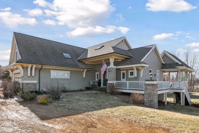 20410 Larkin Road, Hamel, MN 55340