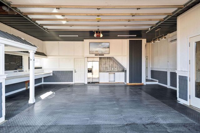 20410 Larkin Road, Hamel, MN 55340