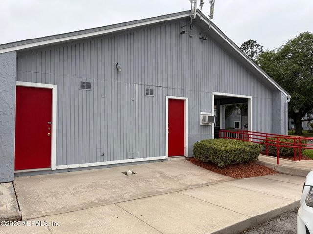 3270 RICKY Drive 303, Jacksonville, FL 32223