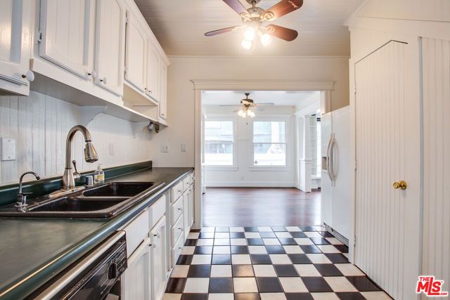 105 Park Place, Venice (los Angeles), CA 90291