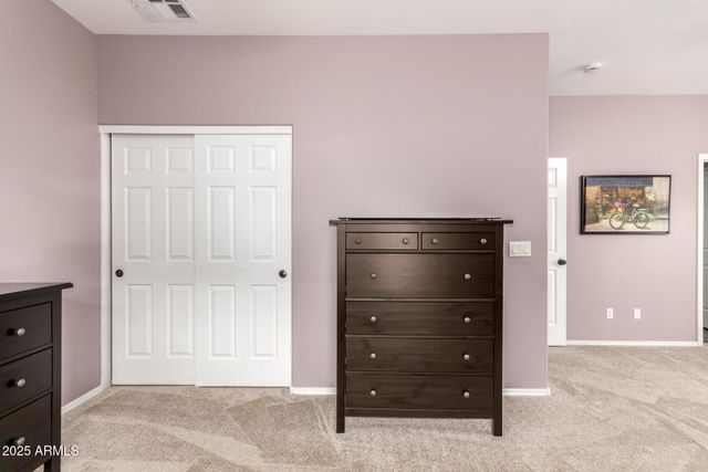 307 E CHEYENNE Road, San Tan Valley, AZ 85143