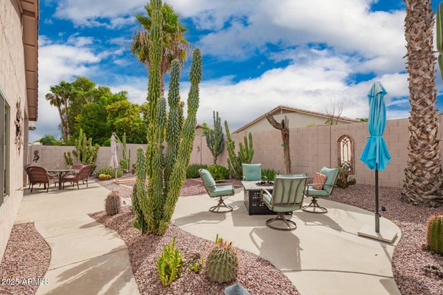 307 E CHEYENNE Road, San Tan Valley, AZ 85143