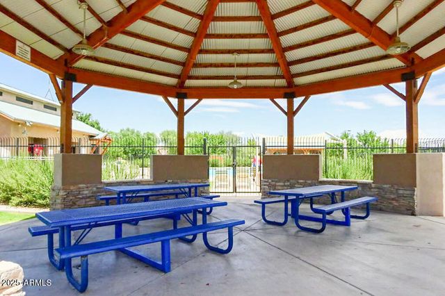 307 E CHEYENNE Road, San Tan Valley, AZ 85143