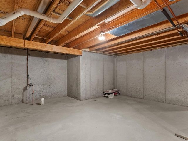 2312 Virginia DRIVE, Manitowoc, WI 54220