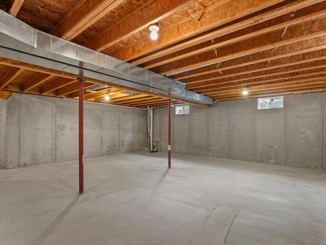 2312 Virginia DRIVE, Manitowoc, WI 54220