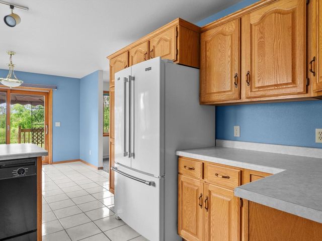 2312 Virginia DRIVE, Manitowoc, WI 54220
