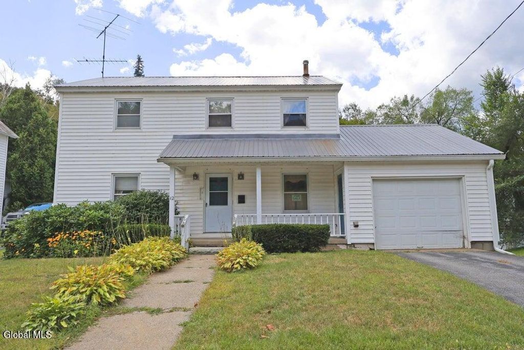 42 King Street, Warrensburg, NY 12885