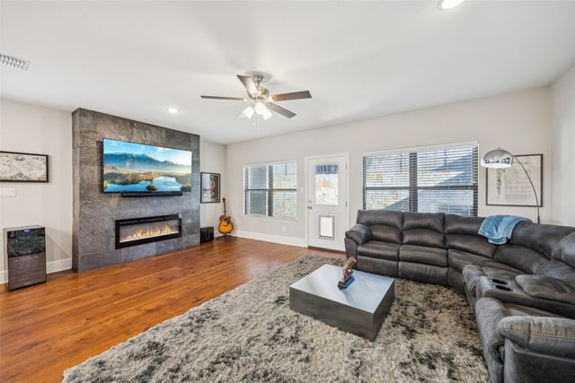 7508 W Shore Drive, The Colony, TX 75056