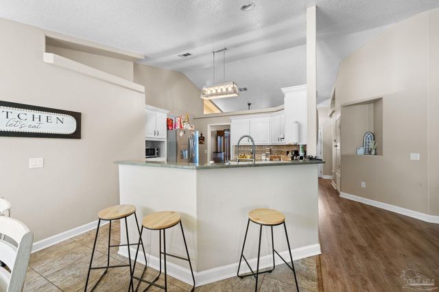 3660 Misty Woods Cir, Pace, FL 32571