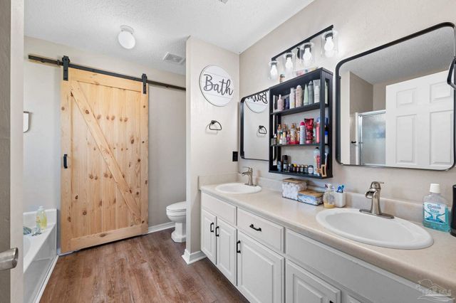 3660 Misty Woods Cir, Pace, FL 32571