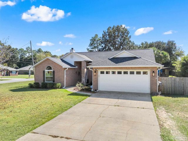 3660 Misty Woods Cir, Pace, FL 32571