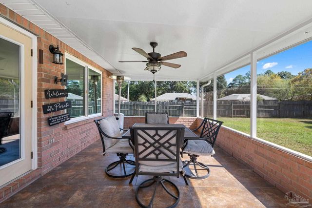 3660 Misty Woods Cir, Pace, FL 32571