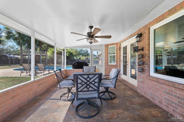 3660 Misty Woods Cir, Pace, FL 32571