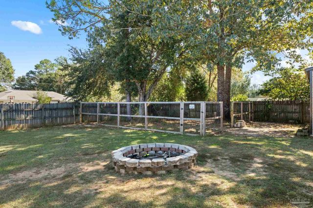 3660 Misty Woods Cir, Pace, FL 32571