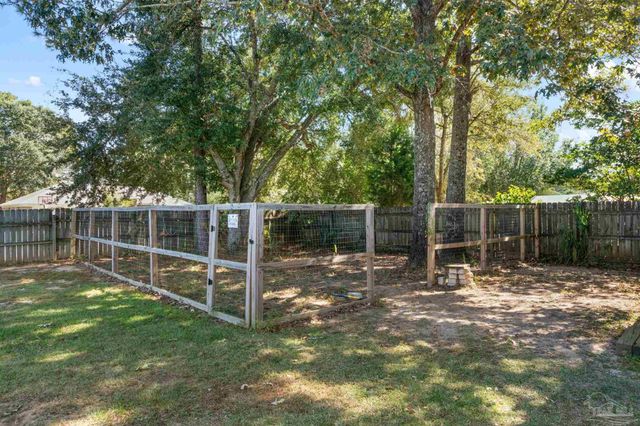 3660 Misty Woods Cir, Pace, FL 32571