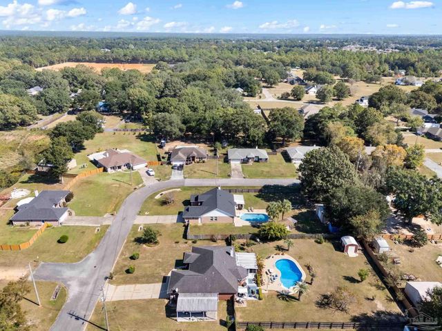 3660 Misty Woods Cir, Pace, FL 32571