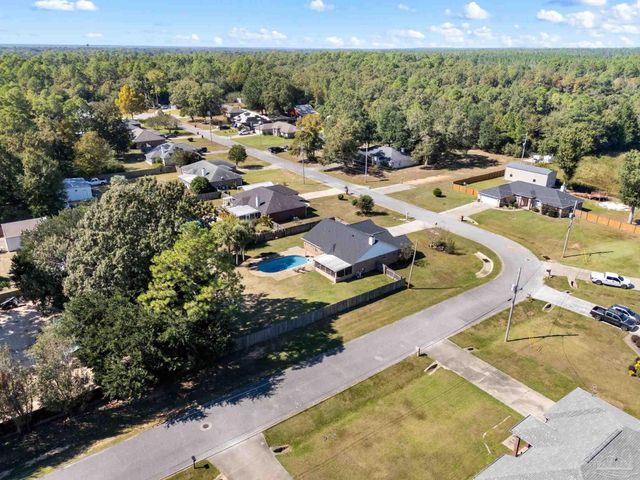 3660 Misty Woods Cir, Pace, FL 32571