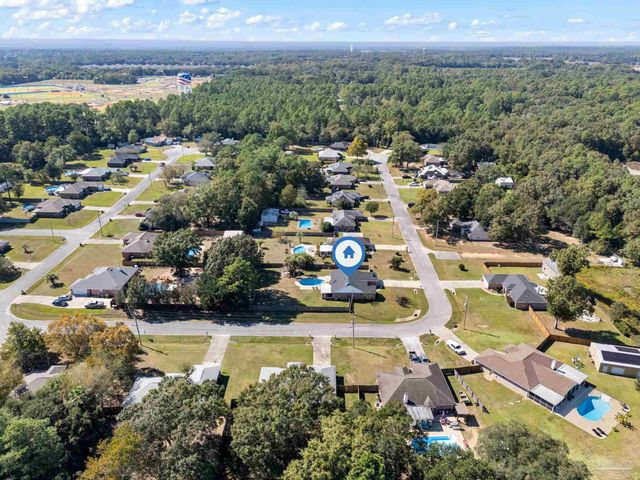 3660 Misty Woods Cir, Pace, FL 32571