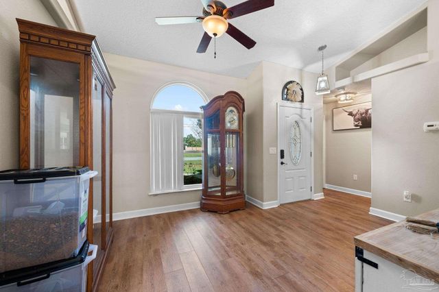 3660 Misty Woods Cir, Pace, FL 32571