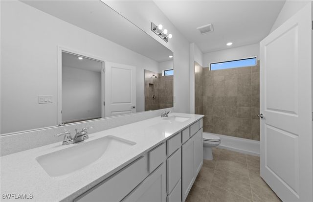 1036 Caloosa Breeze DR, Labelle, FL 33935