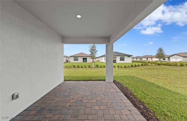 1036 Caloosa Breeze DR, Labelle, FL 33935