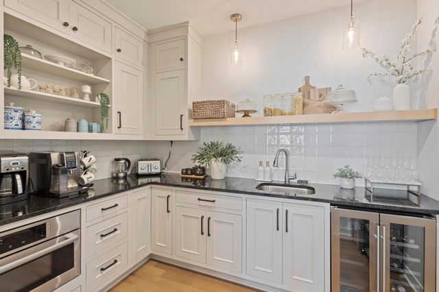 165 Mound Avenue, Excelsior, MN 55331