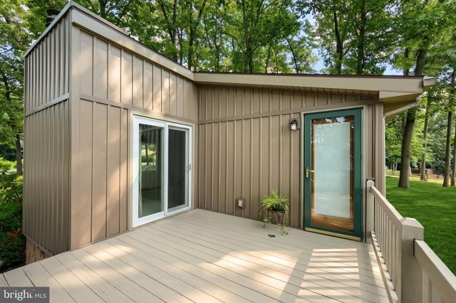 468 FAIRVIEW DR, Hanover, PA 17331