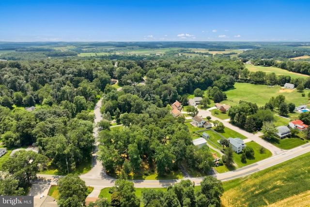 468 FAIRVIEW DR, Hanover, PA 17331