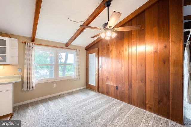 468 FAIRVIEW DR, Hanover, PA 17331
