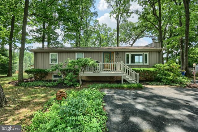 468 FAIRVIEW DR, Hanover, PA 17331