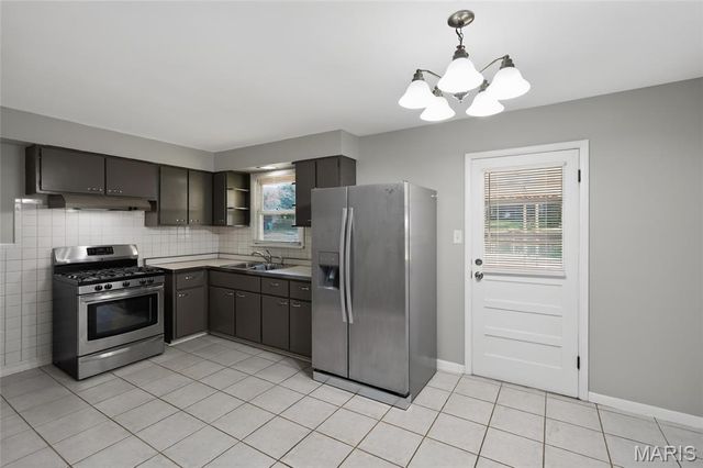 1540 Roy Drive, Arnold, MO 63010