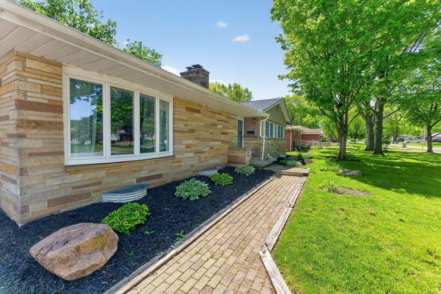 366 Hickory Drive, Marysville, OH 43040
