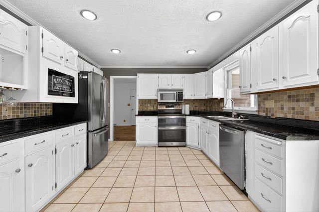 366 Hickory Drive, Marysville, OH 43040