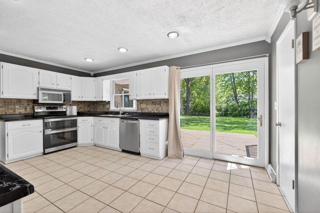 366 Hickory Drive, Marysville, OH 43040