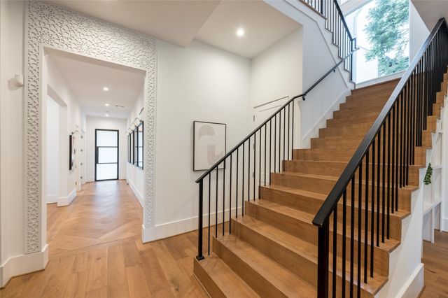 2817 Albans Road, Houston, TX 77005