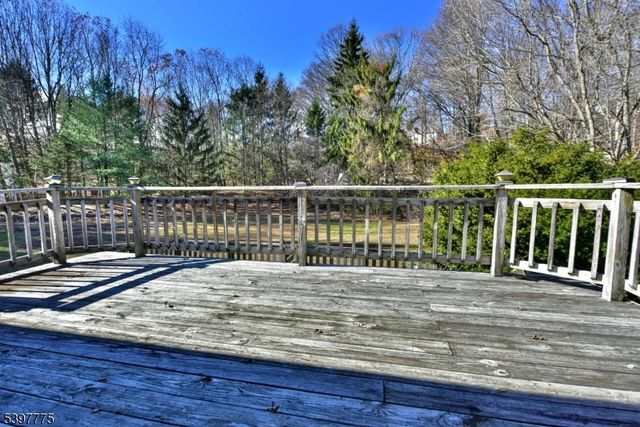 49 Broadway, West Milford Twp., NJ 07480