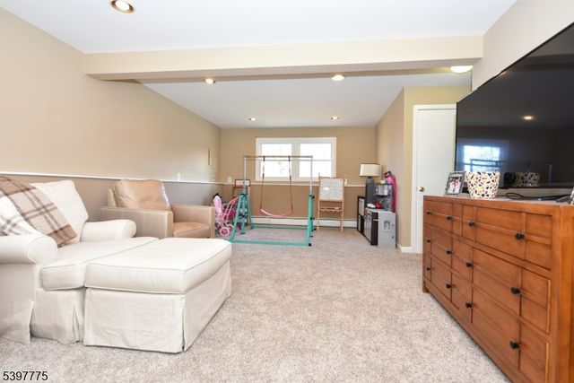 49 Broadway, West Milford Twp., NJ 07480