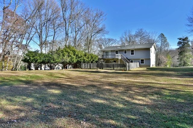 49 Broadway, West Milford Twp., NJ 07480