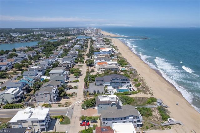628 Surfside Ave, Virginia Beach, VA 23451