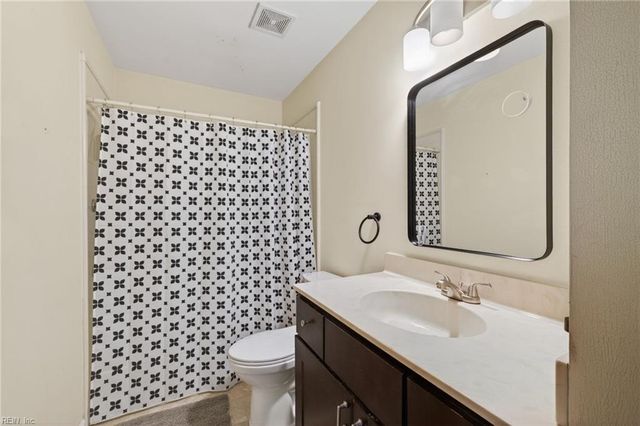 628 Surfside Ave, Virginia Beach, VA 23451