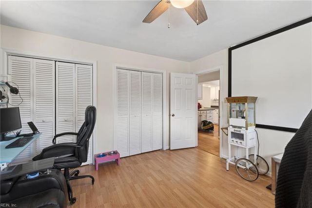 628 Surfside Ave, Virginia Beach, VA 23451