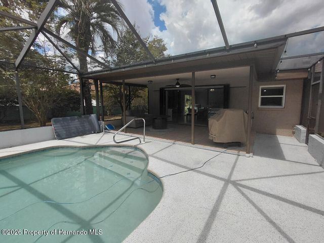 11238 Kodiak Wren Road, Weeki Wachee, FL 34614
