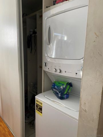 1631 Pentecost Way 5, San Diego, CA 92105