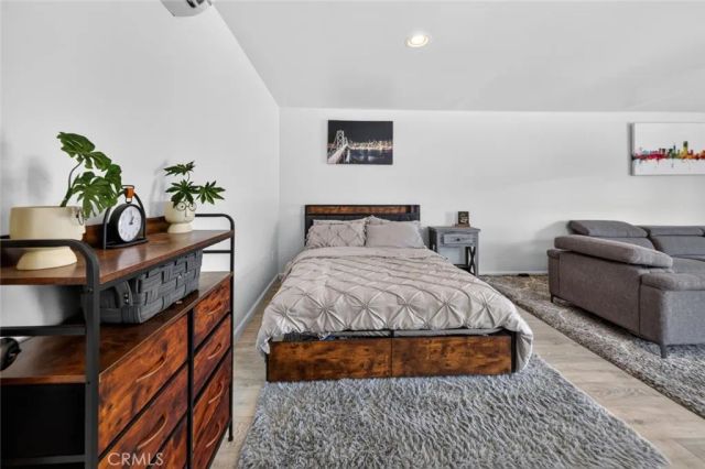 7959 Bothwell Road, Reseda, CA 91335