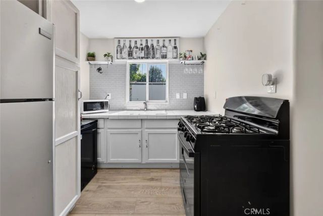 7959 Bothwell Road, Reseda, CA 91335