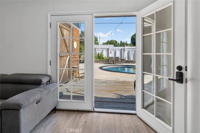 7959 Bothwell Road, Reseda, CA 91335