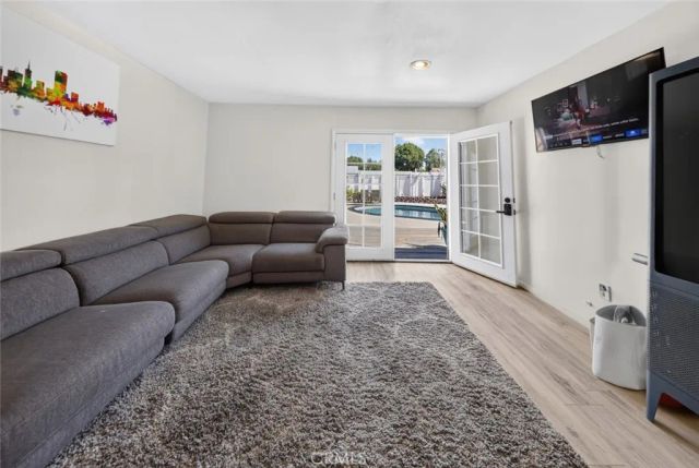 7959 Bothwell Road, Reseda, CA 91335